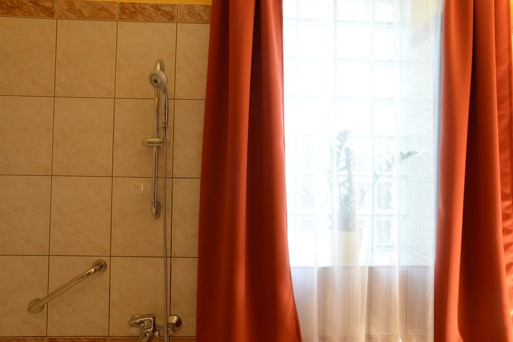 Nexus Vendeghaz Szeged Aparthotel Luaran gambar