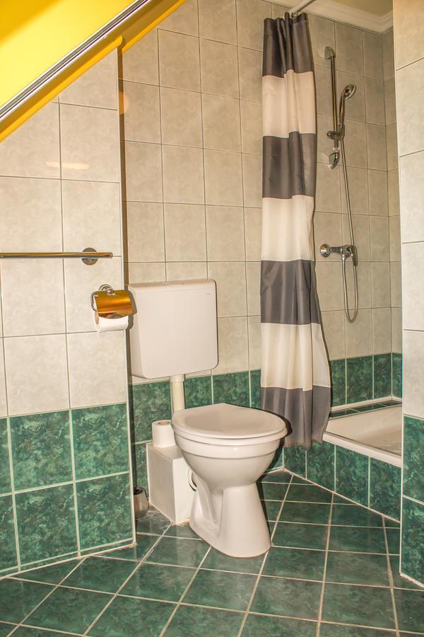 Nexus Vendeghaz Szeged Aparthotel Luaran gambar